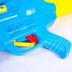 водяной пистолет. игрушка